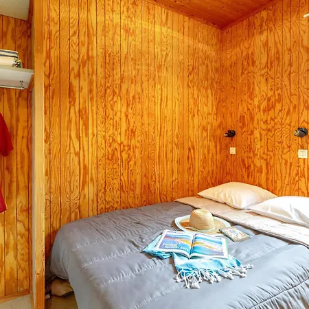 Le Hameau Du Petit Lay Campsite 3*