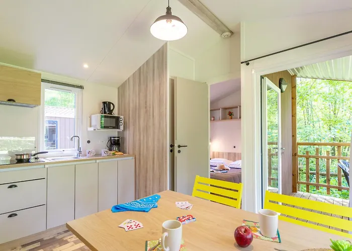 Le Hameau Du Petit Lay