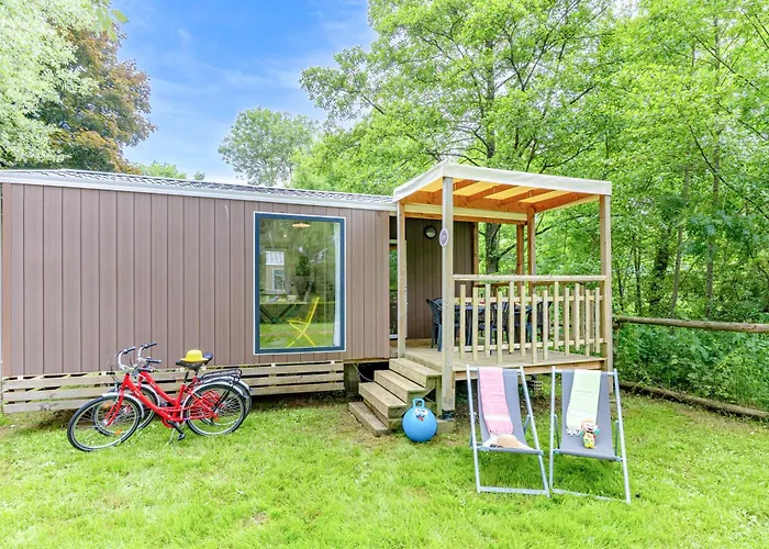 Le Hameau Du Petit Lay Кемпинг 3*