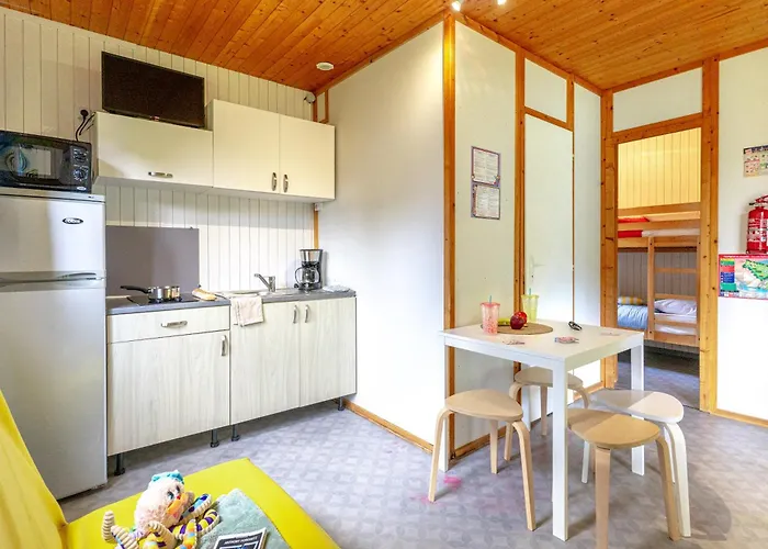 Le Hameau Du Petit Lay 3*